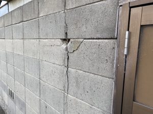 香川県高松市香川町・K様邸 ブロック塀解体撤去工事の着工