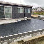 香川県高松市国分寺町・K様邸 外構工事 人工芝準備の防草シート敷きが完了