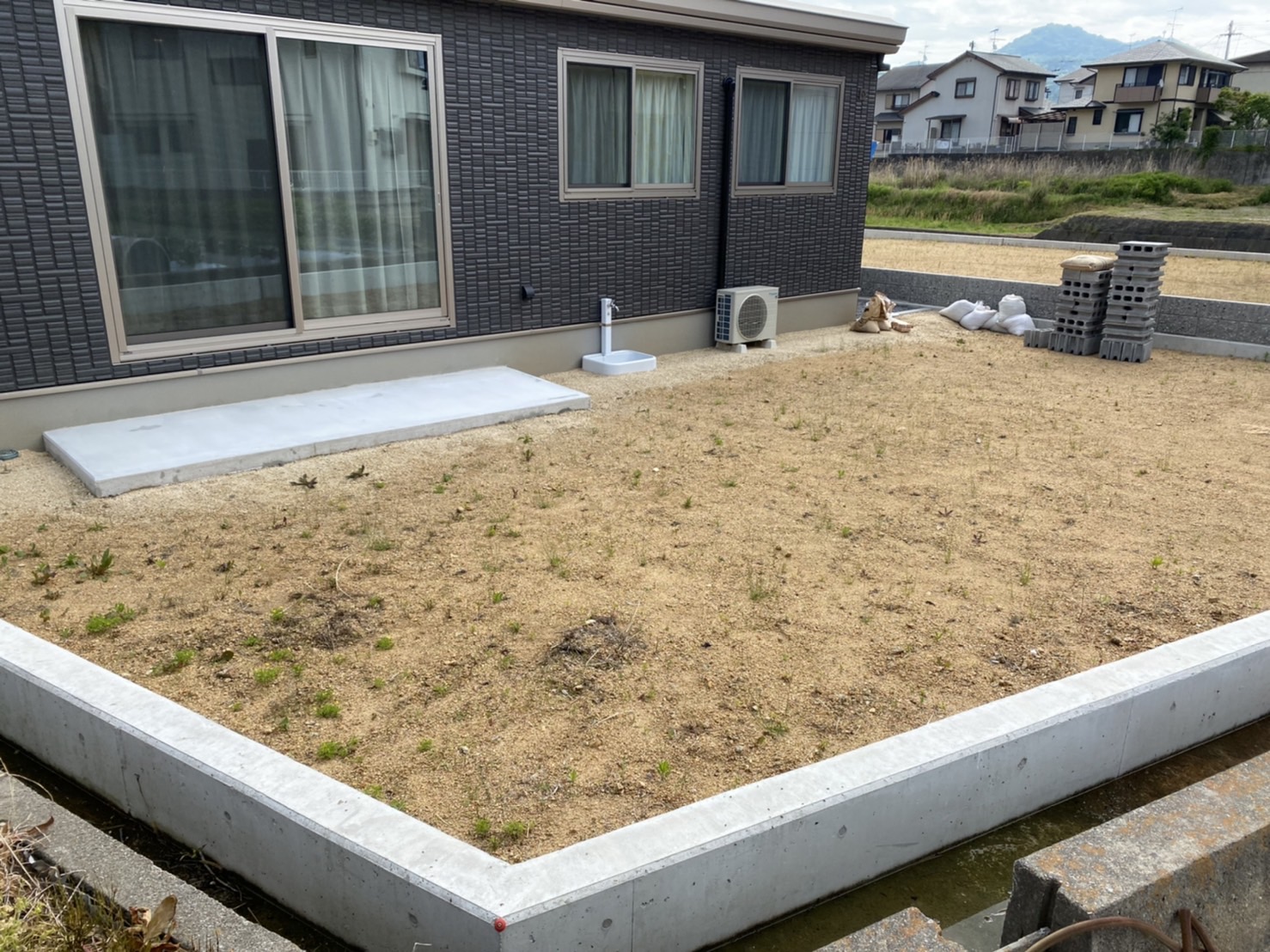 香川県高松市国分寺町 K様邸外構工事着工