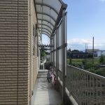 香川県高松市林町 N様邸 テラスの前面パネル設置工事完了