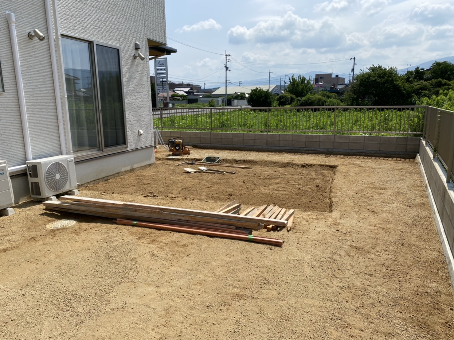 【三豊市 KA様邸２日目・鋤取り続報】香川県三豊市山本町のお庭・外まわり工事