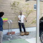 【三豊市 KA様最終日・植栽植え込みと人工芝施工】香川県三豊市山本町のお庭工事