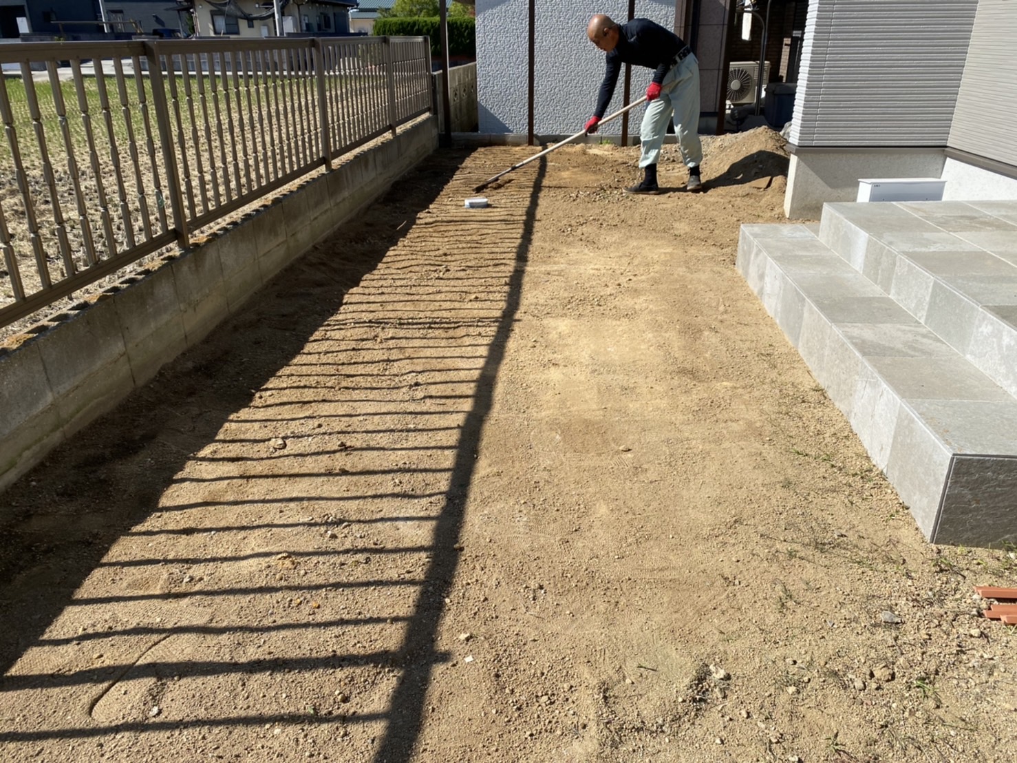 【香川県坂出市林田町・S様邸お庭工事】整地・土間コンクリート打設準備 (株)カインズガーデン｜庭・外周りリフォーム専門店