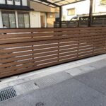 香川県坂出市A様邸　㊗駐車場の電動オーバーゲート物損修理完了㊗ (株)カインズガーデン｜香川県の庭壁塀・外まわり工事店