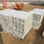 下地コンクリート完成、地先ブロック搬入【香川県綾歌郡綾川町】 (株)カインズガーデン|香川県の外構工事・エクステリア