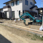土間コンクリート型枠準備・フェンスや門扉の柱たて【香川県高松市松縄町・K様邸の庭リフォーム工事】 (株)カインズガーデン|香川県の外構工事・エクステリア・庭リフォーム