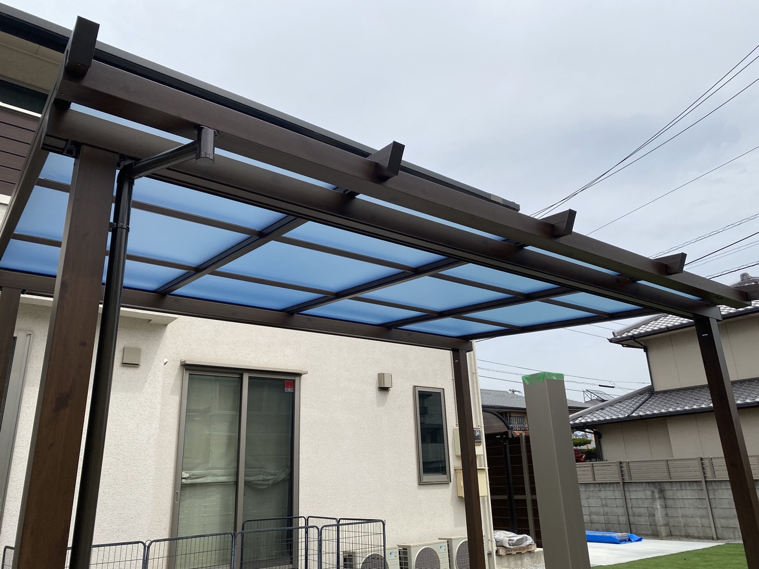 木調テラス完了！庭リフォーム途中経過【香川県高松市Ｋ様邸】 (株)カインズガーデン｜香川のエクステリア・庭リフォーム工事