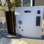 門壁の修繕塗装完了✨庭リフォーム工事㊗完工㊗です【香川県高松市・Ｔ様邸】 (株)カインズガーデン
