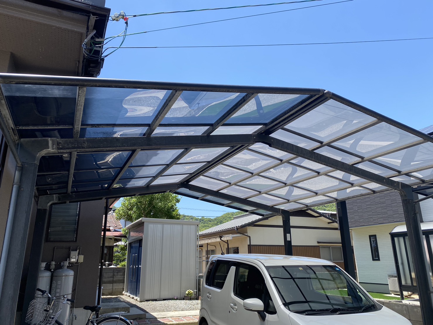 【高松市Ｋ様邸】カーポートの屋根パネル修繕 ㊗完了㊗ (株)カインズガーデン｜香川の庭リフォーム工事，修繕工事