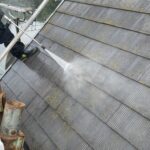 【綾川町T様邸】塗装工事準備/屋根の高圧洗浄・屋根材の傷み (株)カインズガーデン|香川の庭リフォーム工事,修繕工事