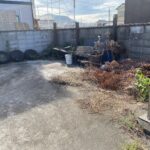 【香川県・宇多津町K様邸】フェンス工事&不用品の回収処分、本日スタート👷 (株)カインズガーデン|香川の庭リフォーム工事,外構・エクステリア工事