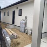 【香川県・綾川町TA様邸】目隠しフェンス・テラス・ウッドデッキ設置、本日着工👷 (株)カインズガーデン|香川の庭リフォーム工事