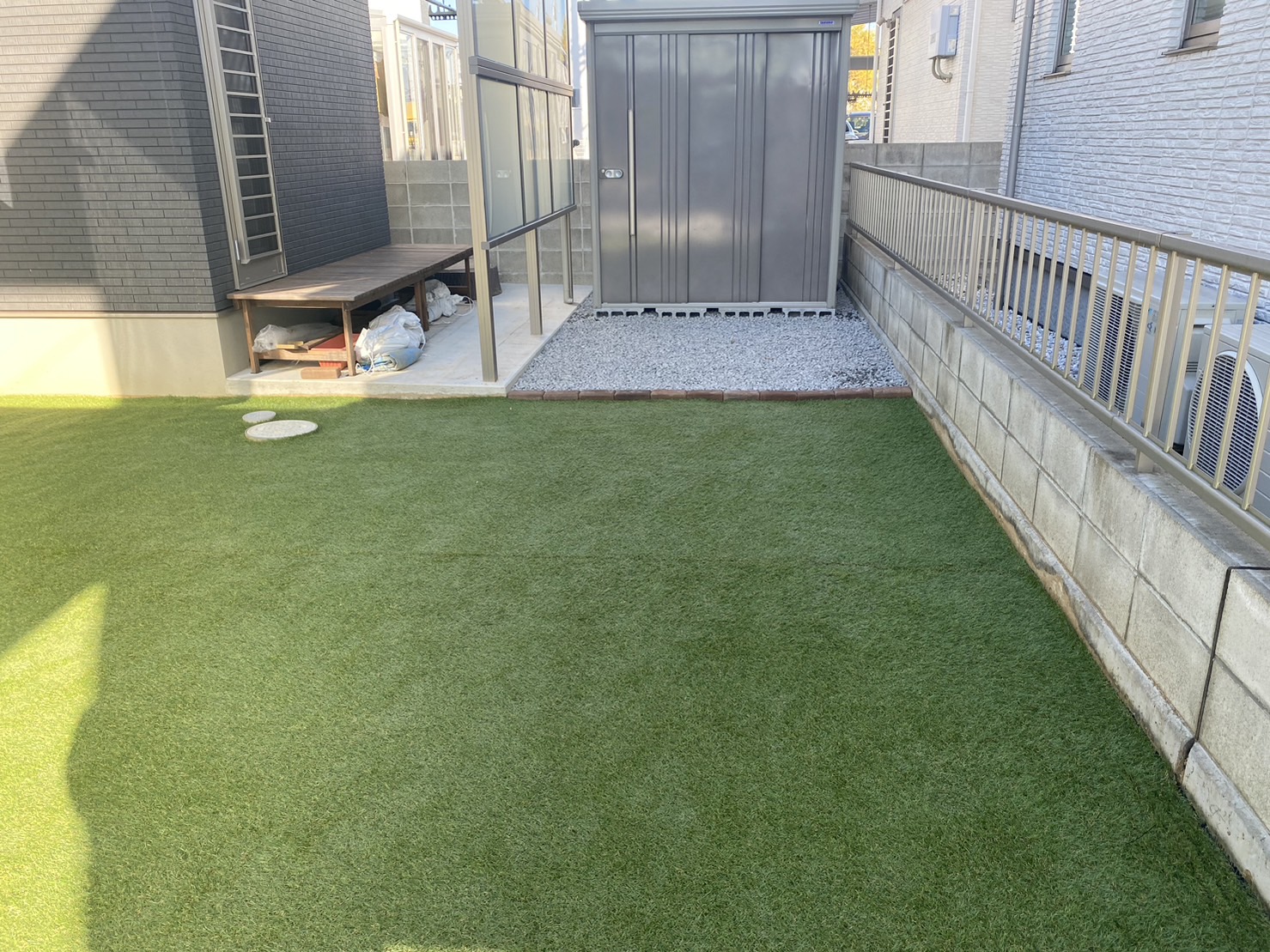 【香川県・綾川町Ｋ様邸】雑草対策／物置工事㊗完工㊗ (株)カインズガーデン｜香川県の雑草対策，庭リフォーム工事，庭仕舞い