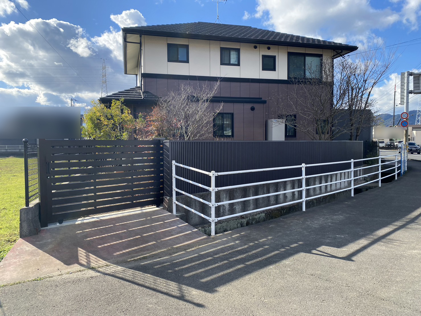 【香川県三豊市Ａ様邸】塀リフォーム工事／ガルバリウム塀㊗完工㊗ (株)カインズガーデン｜香川の庭リフォーム工事，修繕工事