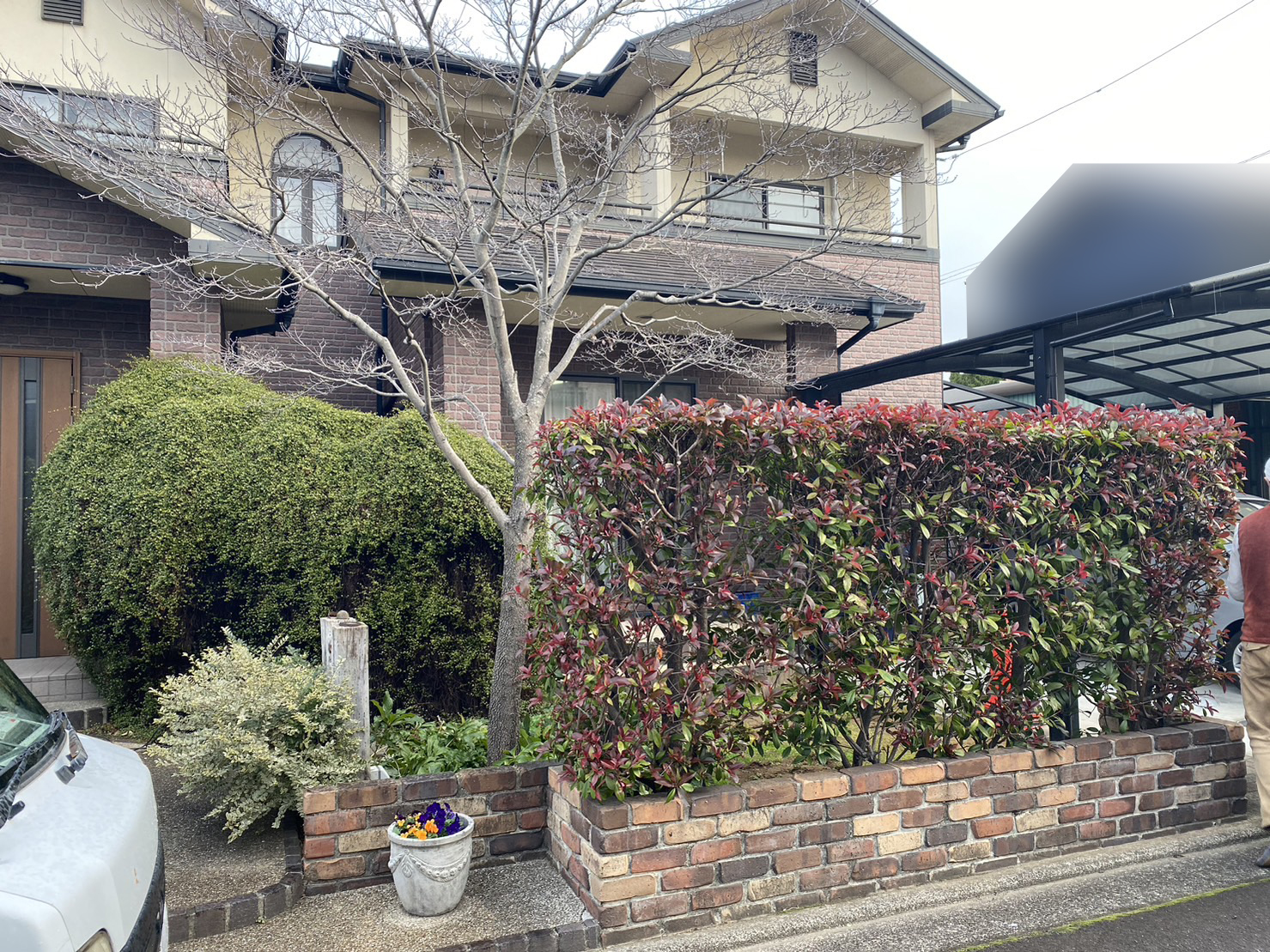 【香川県高松市Ｎ様邸】駐車場の拡大工事、本日着工👷 (株)カインズガーデン｜香川の庭リフォーム工事，庭仕舞い，修繕工事