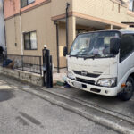 【香川県坂出市K様邸】駐車場の出入り口拡張工事、本日着工👷 (株)カインズガーデン|香川の庭リフォーム工事,エクステリア工事