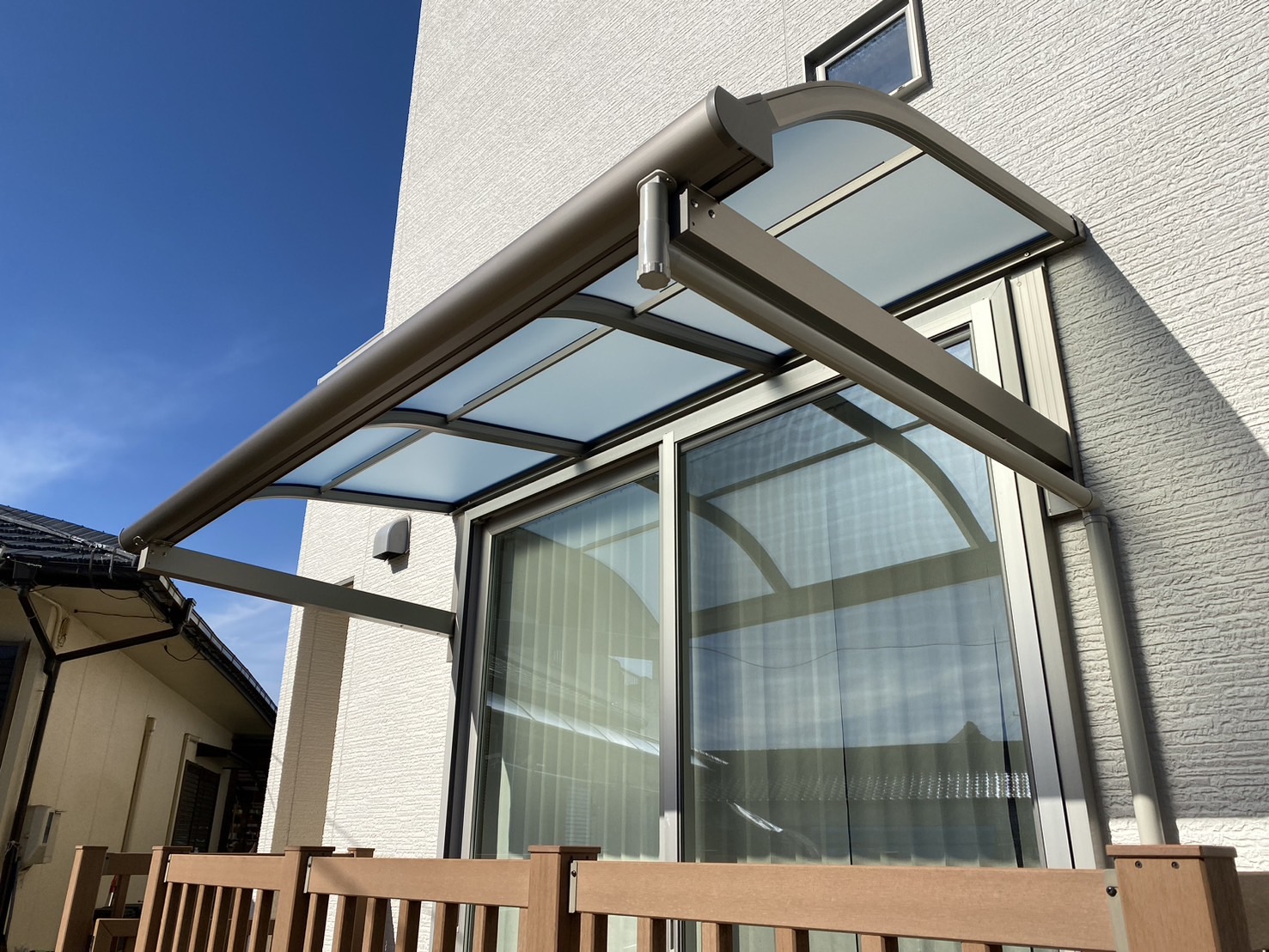 【香川県・綾川町Ｋ様邸】テラス屋根工事㊗完工 (株)カインズガーデン｜香川県のエクステリア工事，庭リフォーム工事