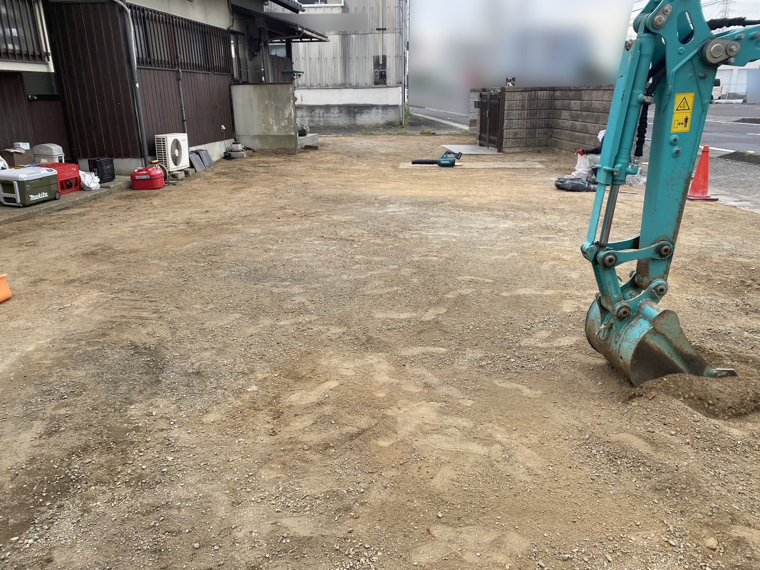 【香川県観音寺市Ｍ様邸】庭の撤去・整地が完了しました✨ (株)カインズガーデン｜香川の庭リフォーム工事，庭仕舞い，雑草対策