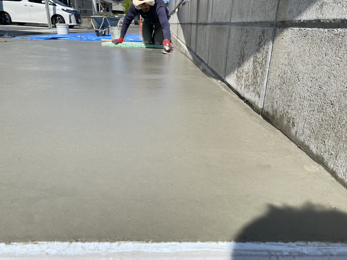 【香川県Ａ様邸】土間最終♪駐車場コンクリート打設ＯＫ！ (株)カインズガーデン｜香川の雑草対策，外構，エクステリア工事