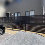 【香川県坂出市Ｕ様邸】目隠しフェンス設置工事＆砂利納品 ㊗完工 (株)カインズガーデン｜香川県の外構，エクステリア工事