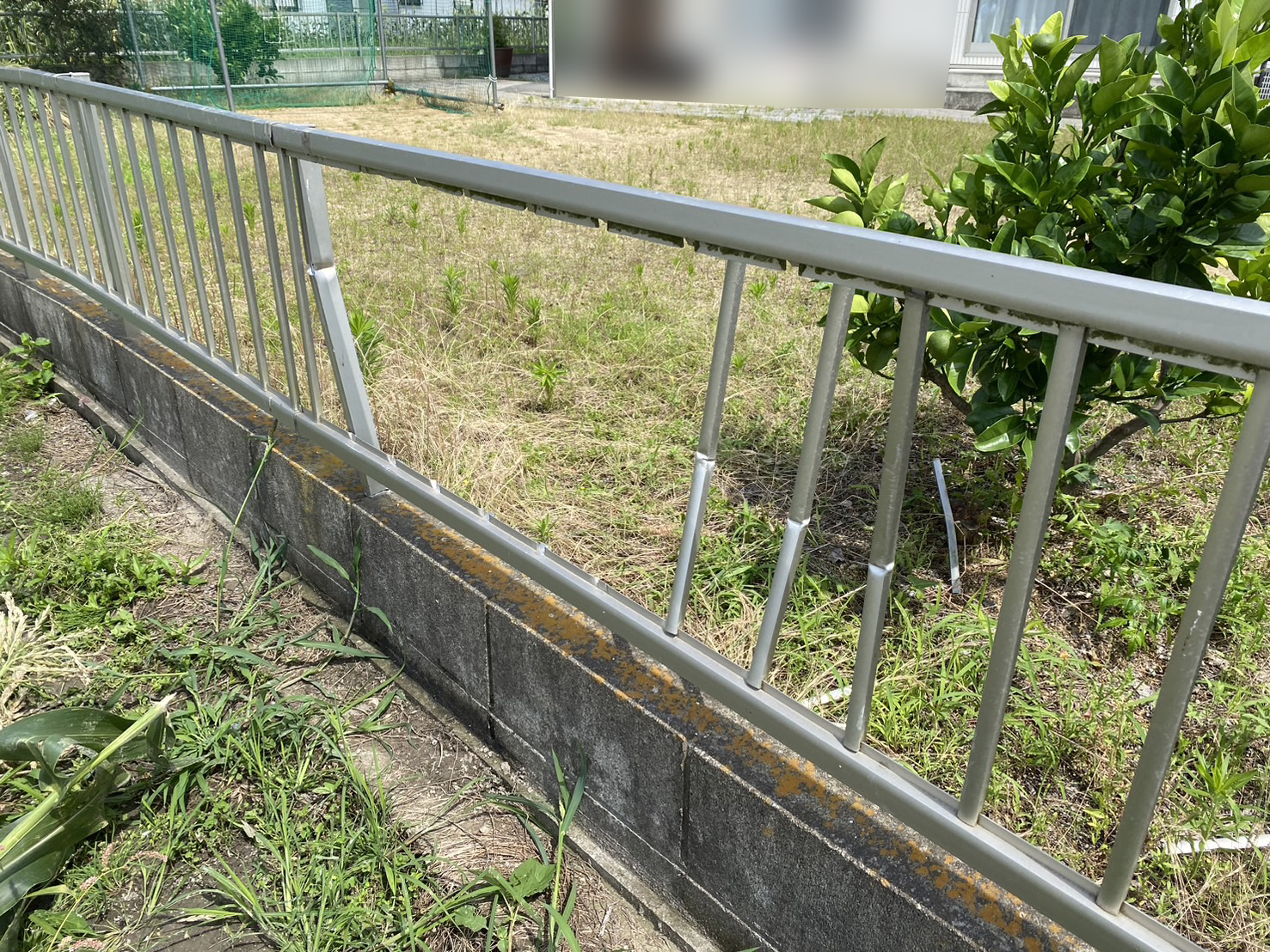 【香川県Ａ様ご依頼】フェンス破損の修繕工事、完了✨ (株)カインズガーデン｜香川県のエクステリア工事，修繕工事