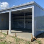 【三豊市財田町O様ガレージ２連棟】土間コンクリート打設 (株)カインズガーデン｜香川県のエクステリア工事，物置工事