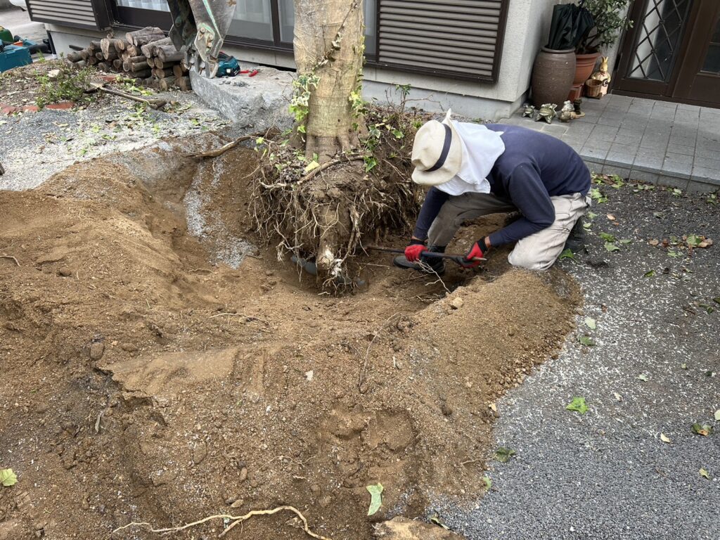 【高松市Ｍ様邸】庭木・植栽・花壇等を撤去しスッキリ✨庭仕舞い工事㊗完工 (株)カインズガーデン｜香川県の庭リフォーム工事