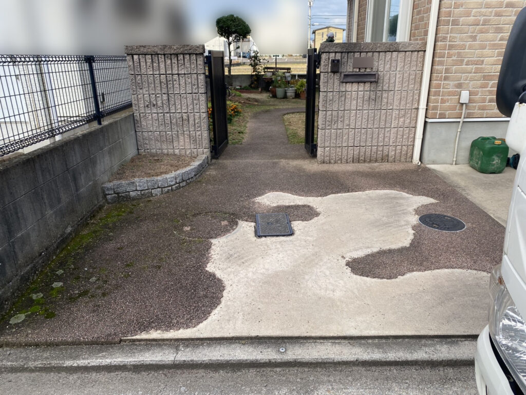 【高松市Ｙ様邸】花壇・門扉・門壁撤去し駐車場を広げたい✨庭リフォーム工事着工⛑ (株)カインズガーデン｜香川県の庭仕舞い