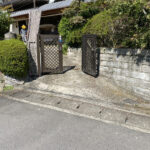 【綾川町ＦＵ様邸】スロープを広く綺麗に＆手すり設置で安全庭リフォーム工事着工⛑ (株)カインズガーデン｜香川県の庭仕舞い