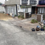 【三豊市高瀬町Ｎ様邸】メインの坪庭撤去完了✨庭木の根巻き＆引き続き撤去作業 (株)カインズガーデン｜香川県の庭仕舞い工事，庭リフォーム