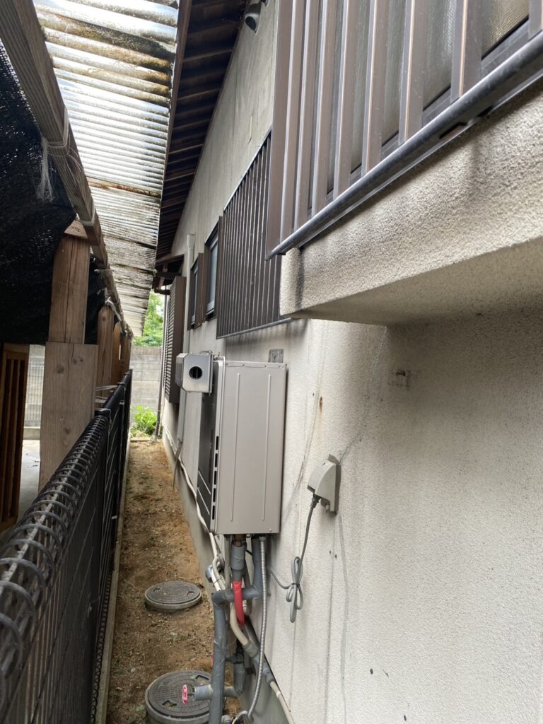 【高松市A様邸】雑草対策工事&植栽撤去、本日着工⛑ (株)カインズガーデン|香川県の庭リフォーム工事,庭仕舞い工事 【高松市A様邸】雑草対策工事&植栽撤去、本日着工⛑ (株)カインズガーデン|香川県の庭リフォーム工事,庭仕舞い工事
