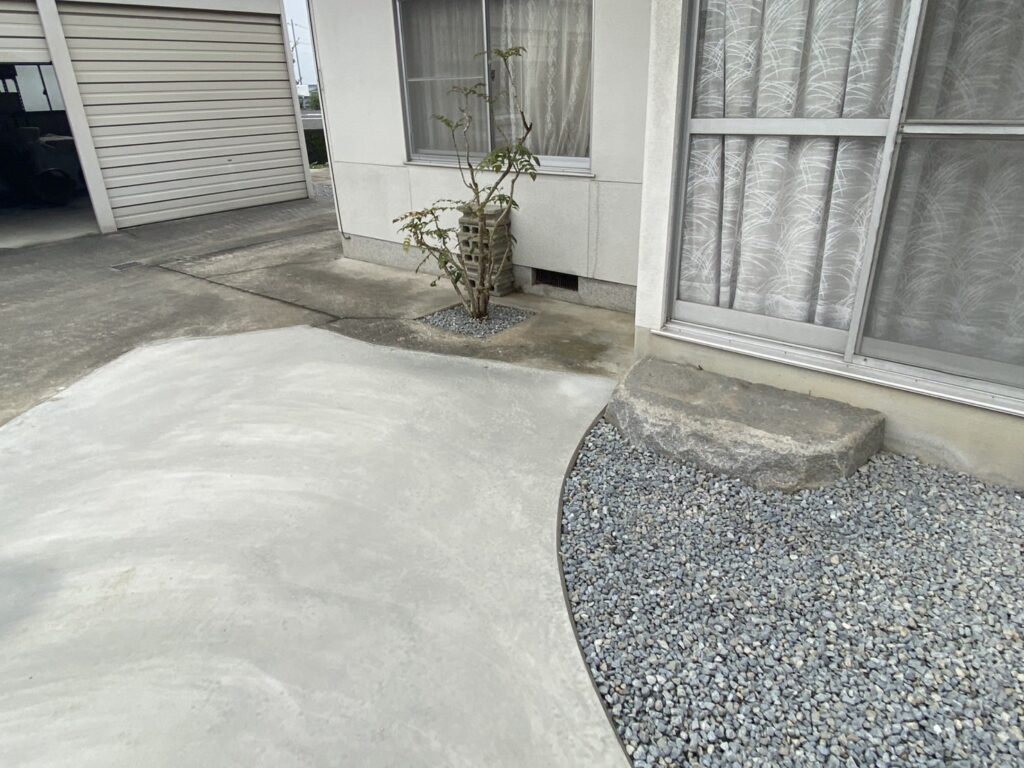 【三豊市高瀬町N様邸】スッキリ爽快✨庭仕舞い工事&玄関周りは洋風オシャレに㊗完工 (株)カインズガーデン|香川県の庭リフォーム工事 【三豊市高瀬町N様邸】スッキリ爽快✨庭仕舞い工事&玄関周りは洋風オシャレに㊗完工 (株)カインズガーデン|香川県の庭リフォーム工事