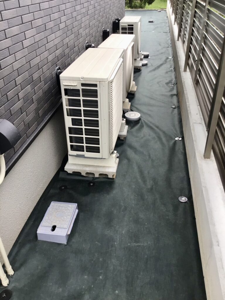 【綾川町Ｕ様邸】防草シート＆砂利敷きの雑草対策仕上げ (株)カインズガーデン｜香川県の庭仕舞い，庭リフォーム工事