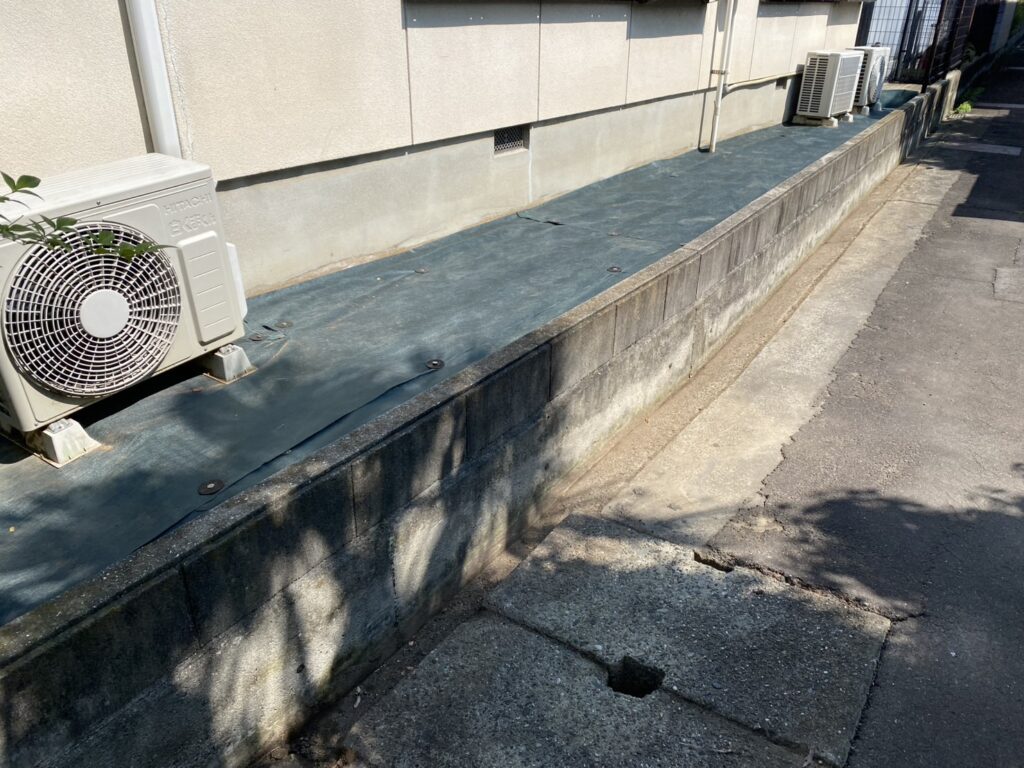 【高松市A様邸】お家周りの雑草や植栽スッキリ✨雑草対策工事㊗完工 (株)カインズガーデン|香川県の庭リフォーム工事 【高松市A様邸】お家周りの雑草や植栽スッキリ✨雑草対策工事㊗完工 (株)カインズガーデン|香川県の庭リフォーム工事