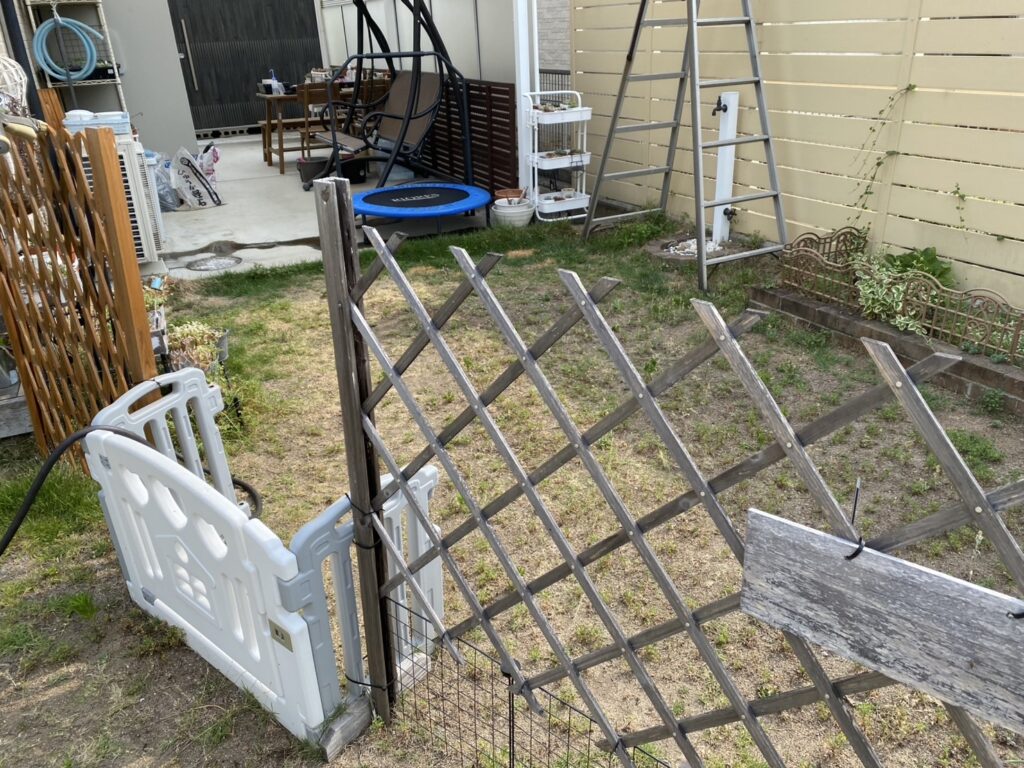 【高松市I様邸】雑草対策&ドッグランリフォーム工事、本日着工⛑ (株)カインズガーデン|香川の庭リフォーム工事,庭仕舞い 【高松市I様邸】雑草対策&ドッグランリフォーム工事、本日着工⛑ (株)カインズガーデン|香川の庭リフォーム工事,庭仕舞い