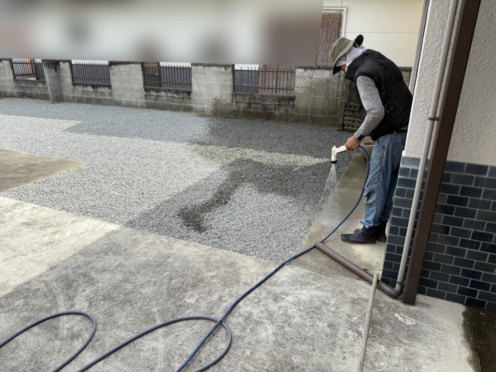 【多度津町Ｙ様邸】正面も裏庭もスッキリ爽快✨庭木撤去＆雑草対策工事㊗完工 (株)カインズガーデン｜香川県の庭仕舞い工事