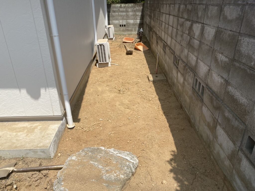 【綾川町ＭＩ様邸】庭石を活かし、風情あるお庭へ✨庭石再配置完了 (株)カインズガーデン｜香川の庭リフォーム工事，庭仕舞い
