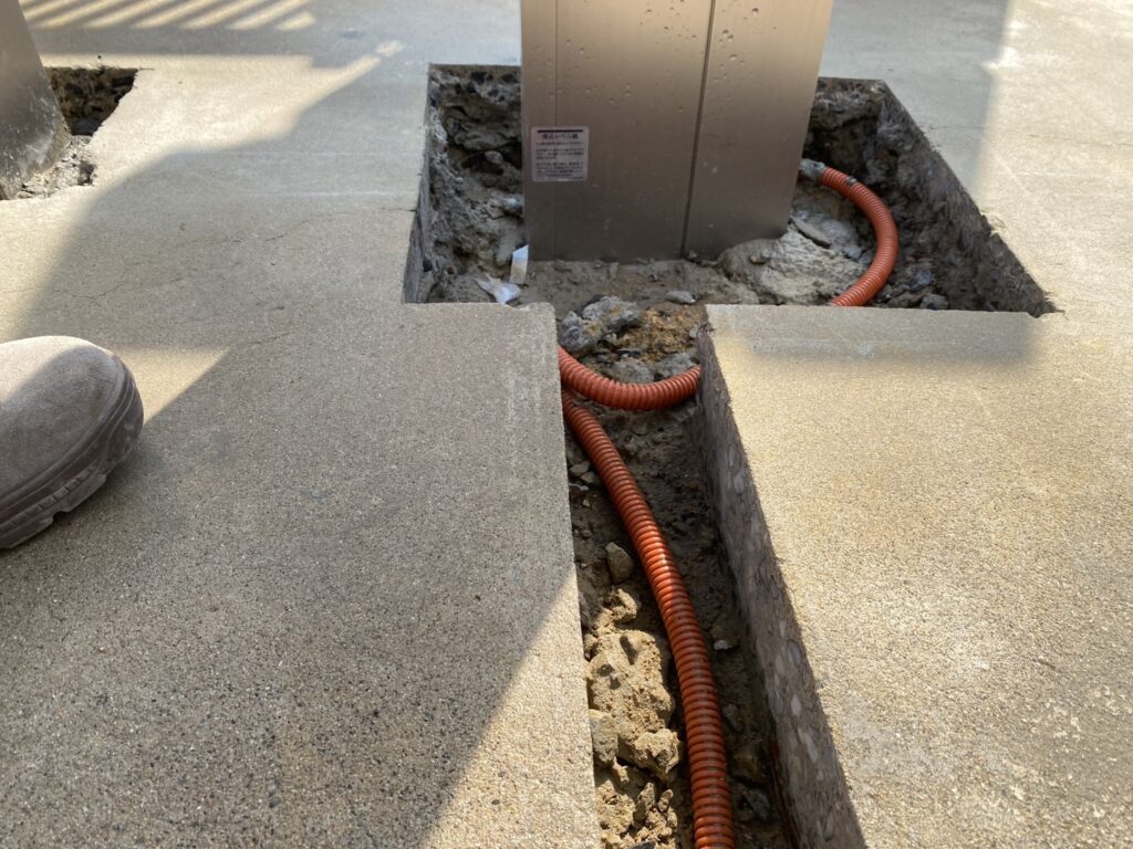 【綾川町MI様邸】枯山水のお庭や裏庭の雑草対策完了✨駐車場周辺のコンクリート打設も完了 (株)カインズガーデン|香川県の庭リフォーム工事 【綾川町MI様邸】枯山水のお庭や裏庭の雑草対策完了✨駐車場周辺のコンクリート打設も完了 (株)カインズガーデン|香川県の庭リフォーム工事