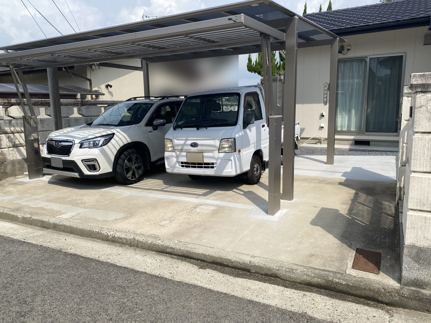 【綾川町ＭＩ様邸】風情ある枯山水風雑草対策✨カッコイイ駐車場や物置㊗完工 (株)カインズガーデン｜香川の庭リフォーム工事，庭仕舞い