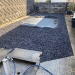 【高松市Ｈ様邸】雑草や土の撤去処分完了✨雑草対策工事でスッキリ綺麗に㊗完工 (株)カインズガーデン｜香川県の庭仕舞い工事