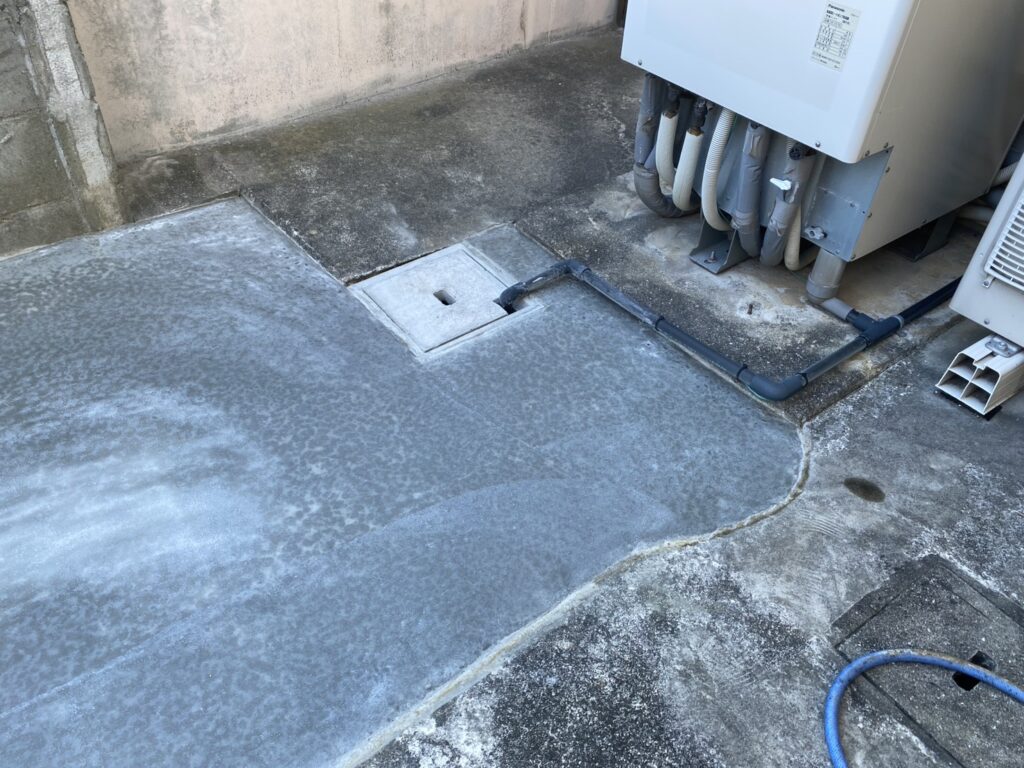 【綾川町ＳＩ様邸】雑草対策工事㊗完工｜花壇スペース３箇所スッキリ✨ (株)カインズガーデン｜香川県の庭仕舞い工事