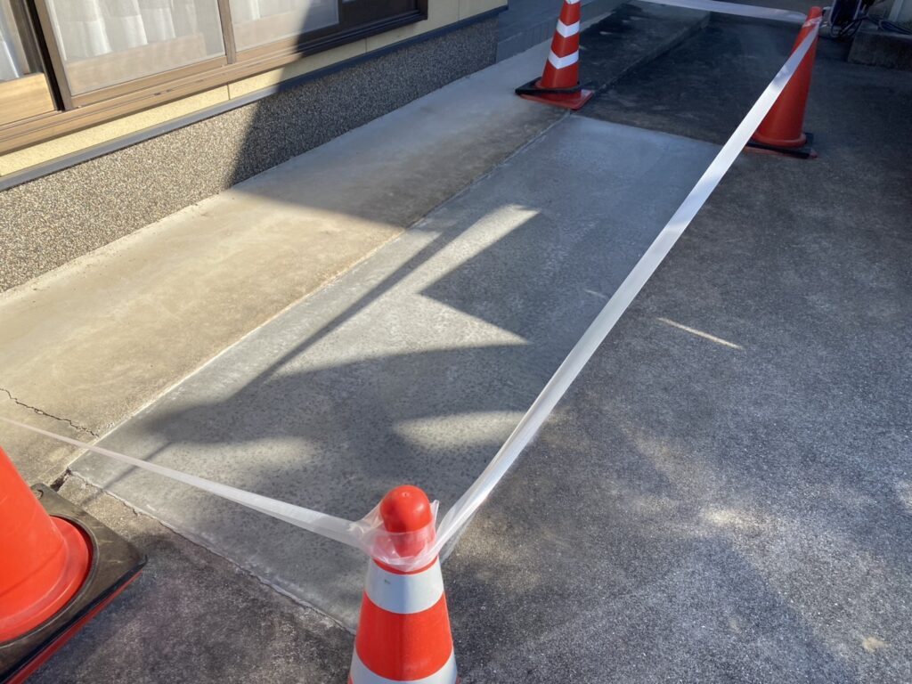 【綾川町ＳＩ様邸】雑草対策工事㊗完工｜花壇スペース３箇所スッキリ✨ (株)カインズガーデン｜香川県の庭仕舞い工事