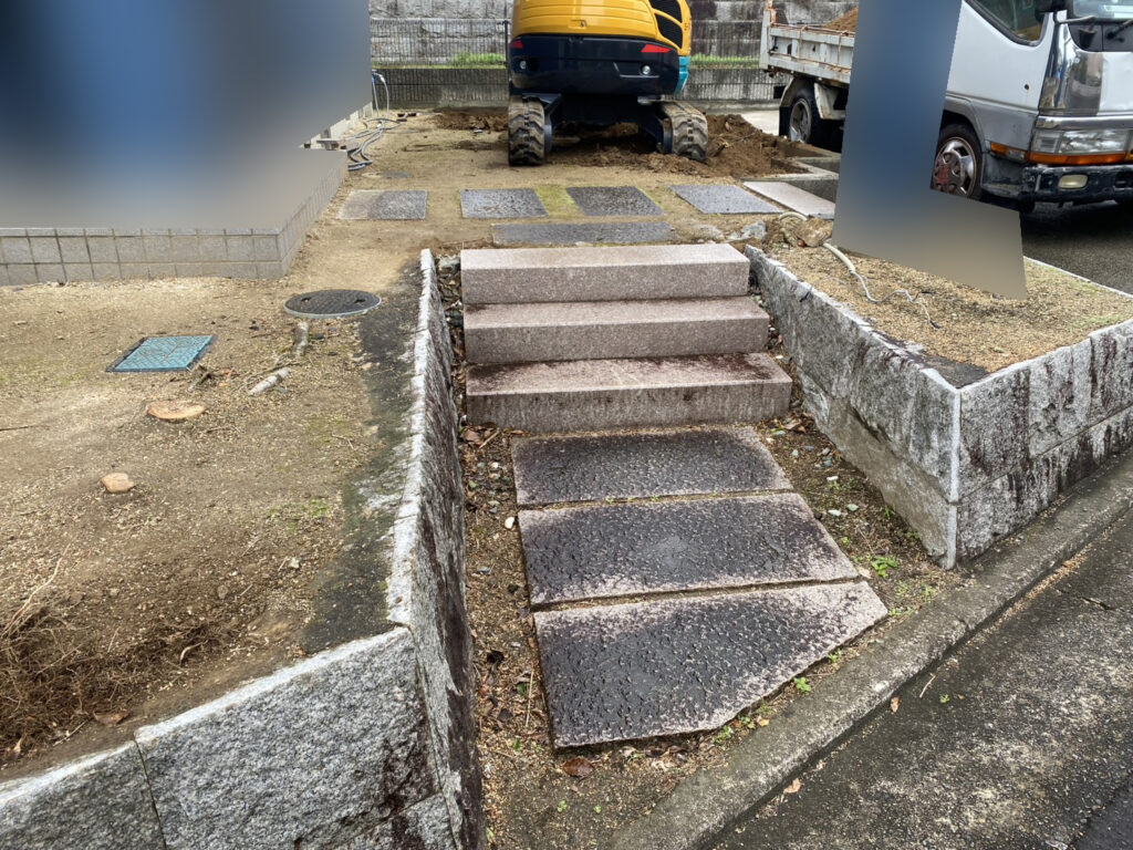 【綾川町Ｍ様邸・Ｙ様邸】駐車場拡張＆庭仕舞い工事｜庭木植栽や既存物撤去し駐車スペースを拡張します