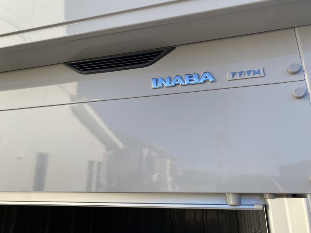 【善通寺市Ｎ様邸】バイクガレージ工事㊗完工｜愛車を守るバイク保管庫完成✨ (株)カインズガーデン｜香川県の庭仕舞い工事