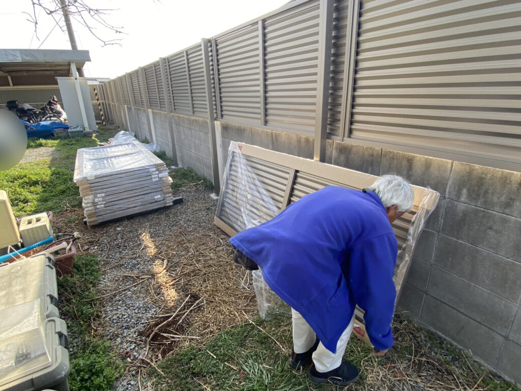 【丸亀市Ｈ様邸】目隠しフェンス工事㊗完工｜隙間最小フェンスでプライバシーが守られ快適です✨ (株)カインズガーデン