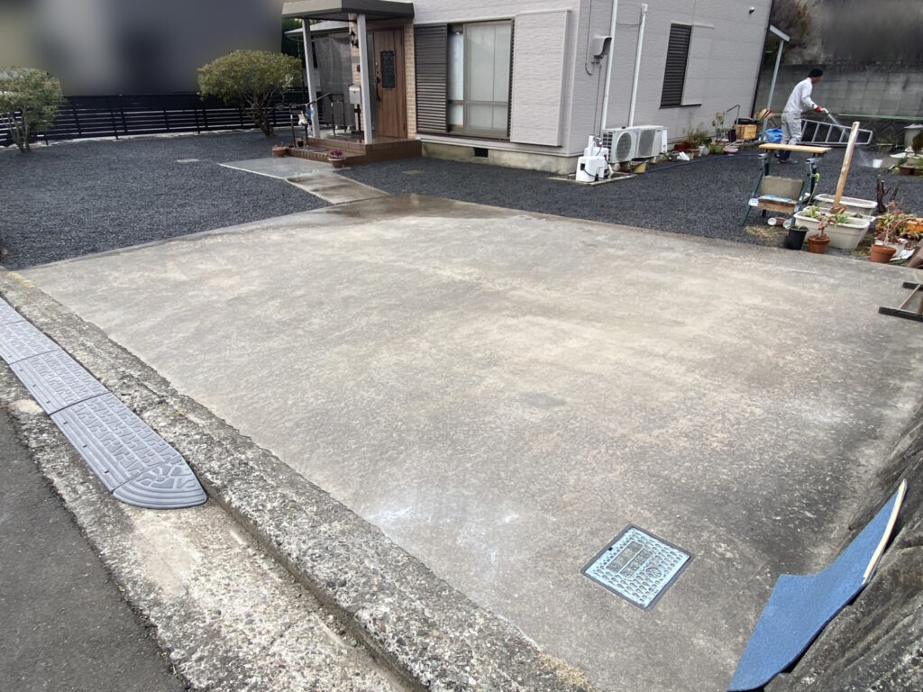 【綾川町Ｓ様邸】庭仕舞い工事㊗完工｜お庭は雑草対策バッチリ👍目隠しフェンスで囲いスッキリ完了✨ (株)カインズガーデン