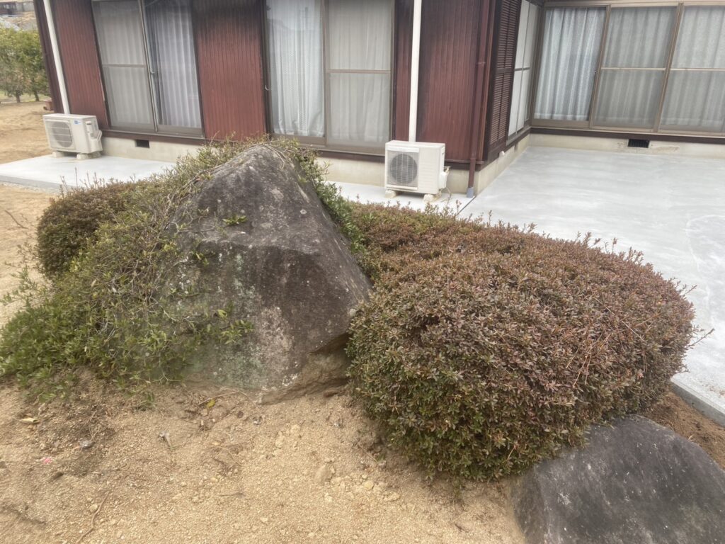 【綾川町Ｔ様邸】雑草対策＆庭仕舞い工事㊗完工｜コンクリートの最強雑草対策仕上げでスッキリ完了✨ (株)カインズガーデン