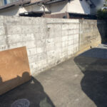 【香川町Ｈ様邸】ブロックフェンス工事着工⛑｜お隣様と共同で境界８段積ブロック塀撤去＆フェンス設置 (株)カインズガーデン