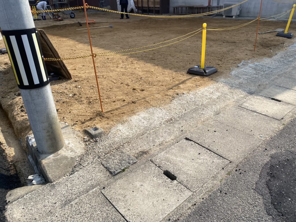 【まんのう町Ｍ様邸】地先境界ブロック＆整地工事㊗着完工｜境界ハッキリ安心✨井戸じまいも綺麗に完了 (株)カインズガーデン