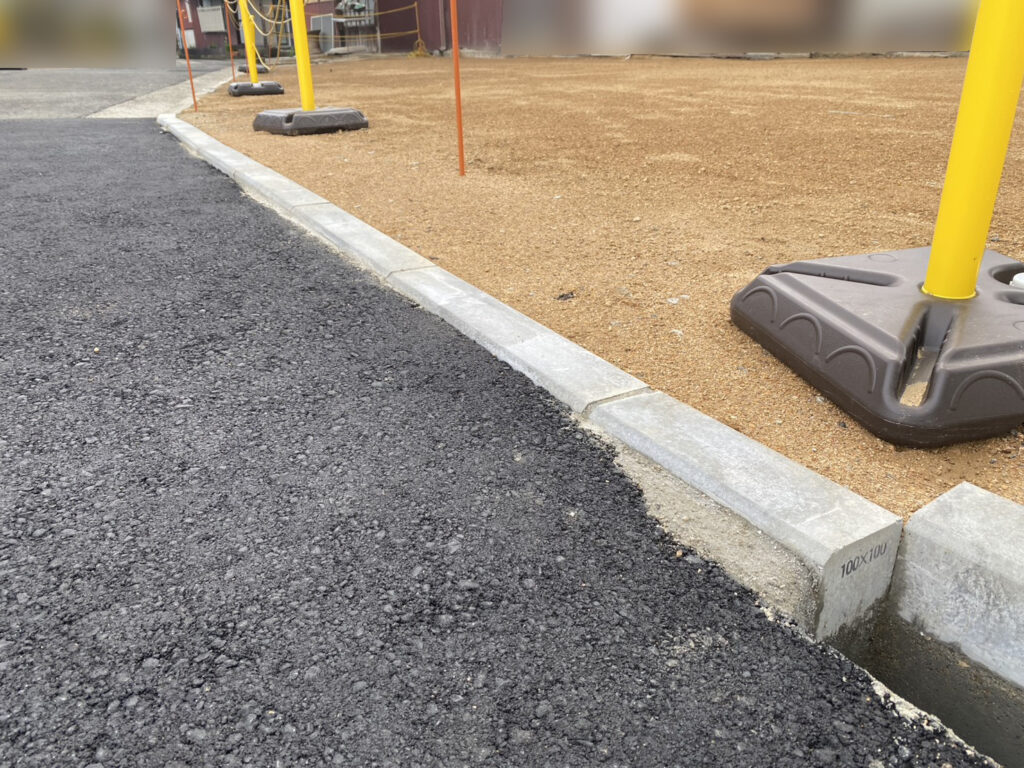 【まんのう町Ｍ様邸】地先境界ブロック＆整地工事㊗着完工｜境界ハッキリ安心✨井戸じまいも綺麗に完了 (株)カインズガーデン